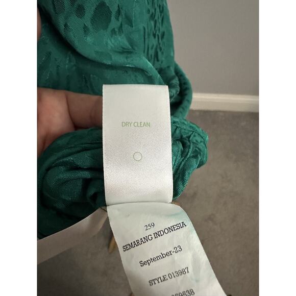 EUC Lilly Pulitzer Nicolina Womens Dress Long Sleeve Evergreen Party Animal Sz 8 - Picture 10 of 11